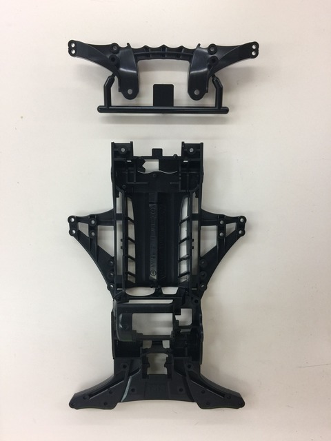 FMAシャーシ底面