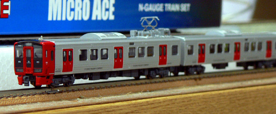 Nゲージ813系 やっと店頭発売 : ワシの戯言