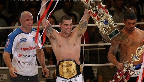 ShogunGrandPrixTrophy_crop_north