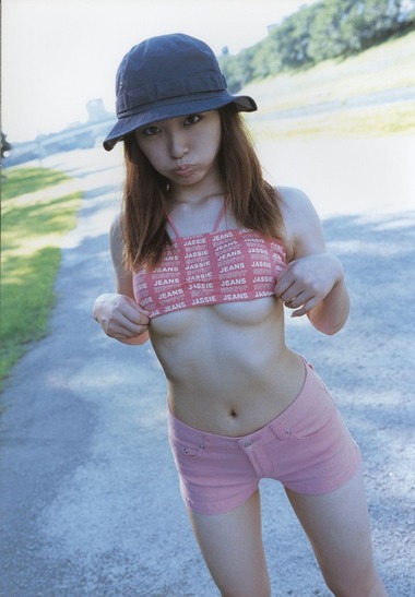 女優037
