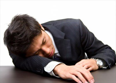 【悲報】妻と離婚しそうで不安で眠れない・・・・