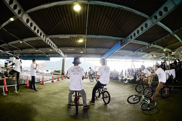 BMXクルー -1