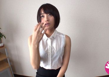 【SM調教】美女OLがやっているセックス風ヨガでまさかのAV男優とガチセックス♡ヨガのポーズで生挿入されて中出しされちゃう・・・。