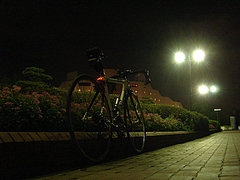 0911:Night Run Bicycle 4