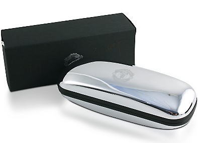 manUglasscaase