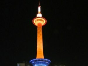 病-世界アルツハイマー月間2017年度ライトアップ