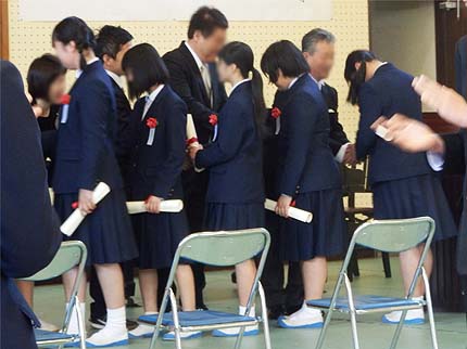平成３０年中学校卒業式10