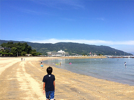 2016_0811今日の海水浴場1