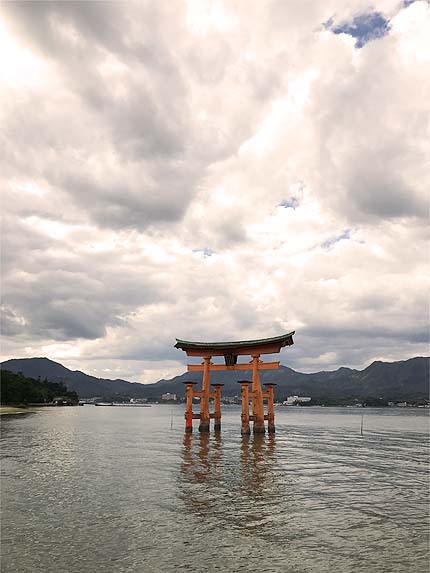 2018_1101厳島神社1