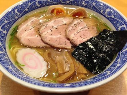 ワイ「ラーメン食おうや。好きなもん奢ったるで」後輩「ありがとうございます!」
