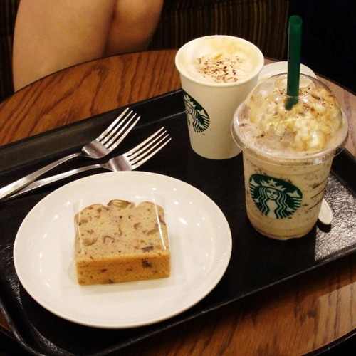 スタバでサボタージュ