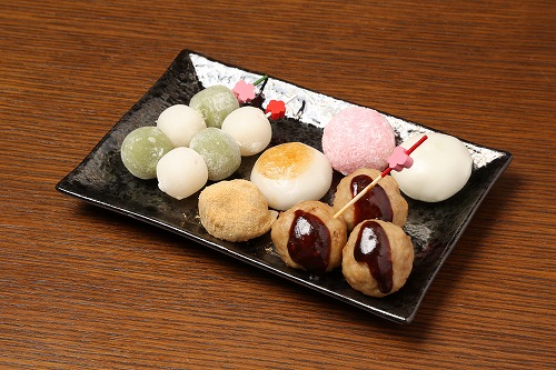 Bar HONEST_JAPAN名物”七色殺人団子”