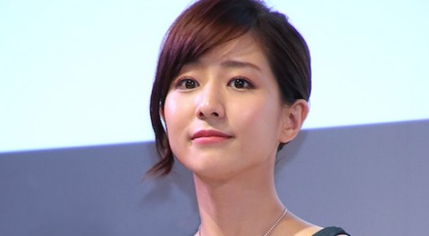 2015y11m03d_085004929