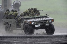 高機動車_防衛省