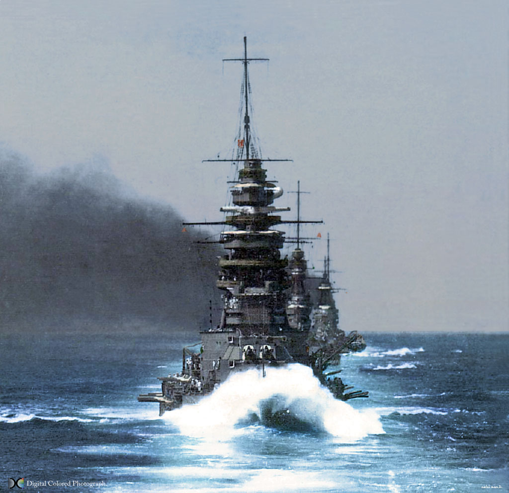 旧日本海軍・艦艇写真のデジタル着彩 : 単縦陣で航行する第