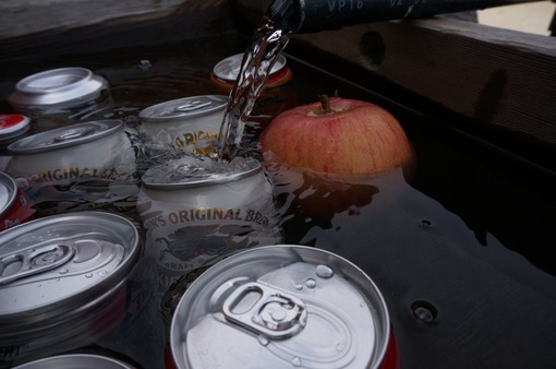 2013y10m05d_130149040