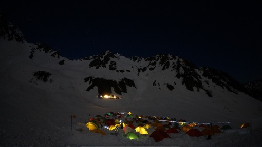 2015y05m03d_223427346