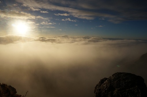 2013y10m05d_135623891