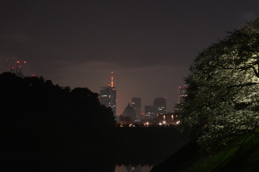 2013y05m19d_141145228