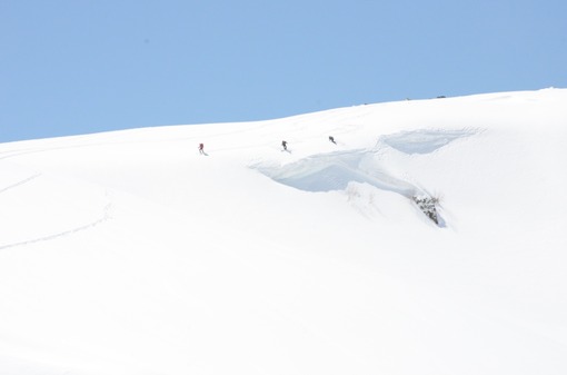 2013y05m21d_172820190