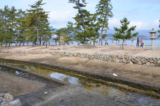 2015y05m13d_163324061