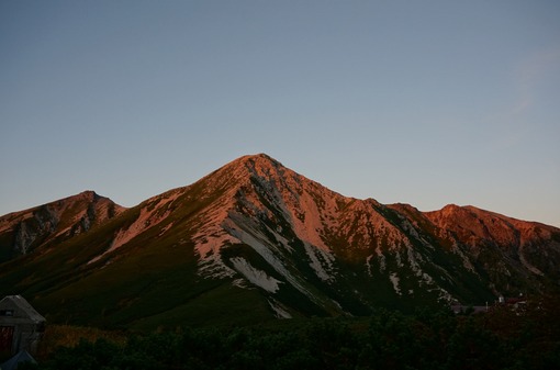 2013y12m07d_141540117