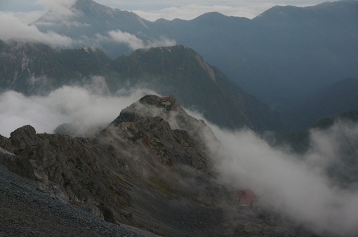 2013y10m05d_135428841