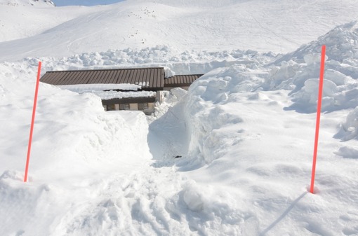 2013y05m21d_170059932