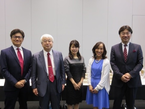 5人