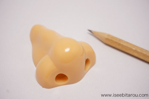 鼻の鉛筆削り