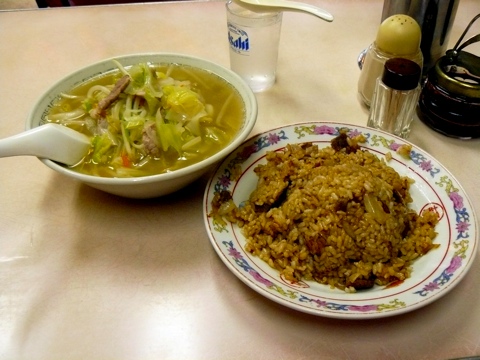 タンメンとソース炒飯