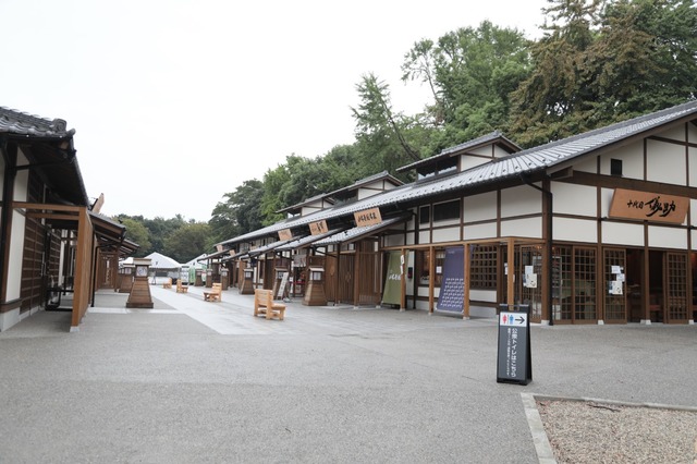 今年の春に開業した「金シャチ横丁」