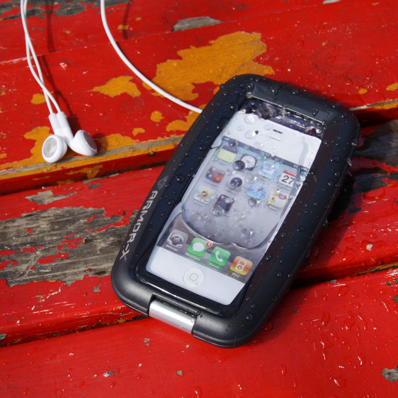 ゲリラ豪雨にも勝てる? iPhoneをマイ自転車に搭載できる強力な防水機能マウント 【イケショップのレア物】