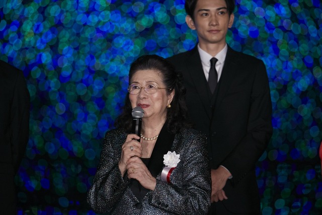 イルミネーションをプロデュースした照明デザイナーの石井幹子氏