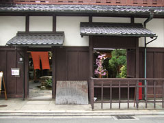 080527小松屋概観