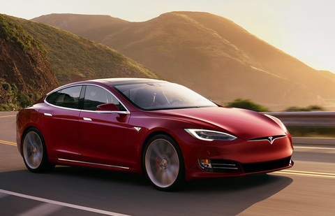 テスラの「Model S」、一回の充電で航続1000km以上を達成。もうアンチも認めざるをえないだろこれ…