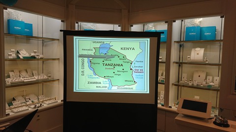 初めて聞きました。タンザナイト