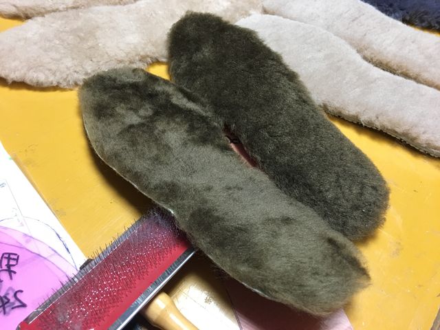 ムートンお悩み解決隊ブログ: ムートンブーツに入れる靴中敷き羊毛毛皮のインソールが売れている