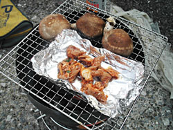 肉焼き中