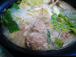 鍋グツグツ