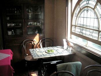 ブラッセリー_TOURS店内