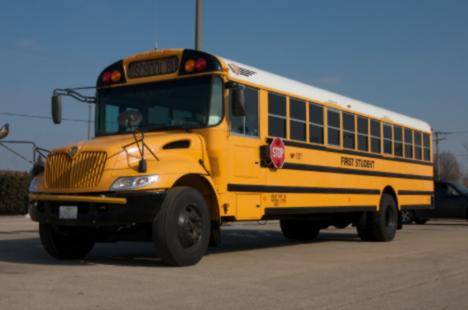 117516__468x_us-vs-japanese-schoolbuses-032