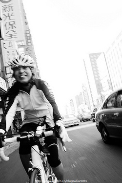 自転車に乗るのが大好き!台湾自転車姫のNaTsuMi (photo by 小龍)
