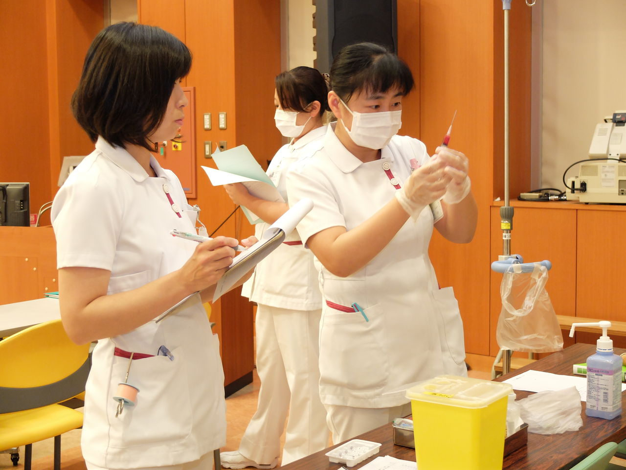 2016看護部便り4 新人看護師研修 「技術チェックと筆記試験」 JAとりで総合医療センター blog