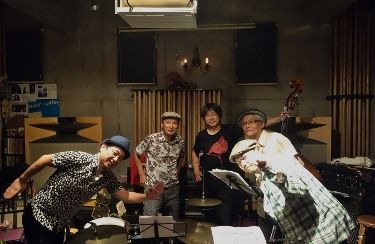 DSC02844 (375x244)