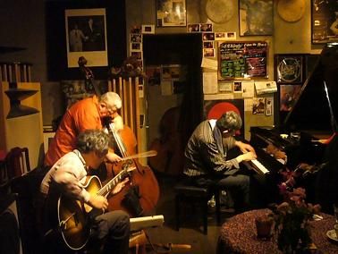 111127井野信義,千野秀一,今井和雄＠candy : Jazz Spot CANDY