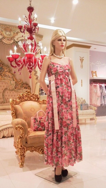 最終値下げジーザスディアマンテ　シシリアマキシワンピ　新ぼかし薔薇柄ピンク　38 ジーザスディアマンテ シシリアマキシワンピ 新ぼかし薔薇柄