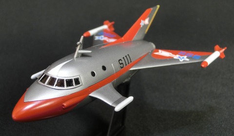 昭和レトロ 絶版マーミット怪獣王国 ウルトラマン科特隊基地ソフビジェットビートル 昭和レトロ 絶版マーミット怪獣王国 ウルトラマン科特隊基地