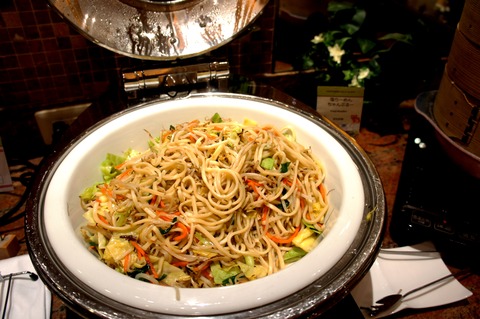 ダブルツリーbyヒルトン那覇の塩ラーメンチャンプルー