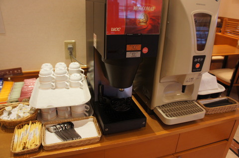ホテルブライオン那覇のドリンクコーナー